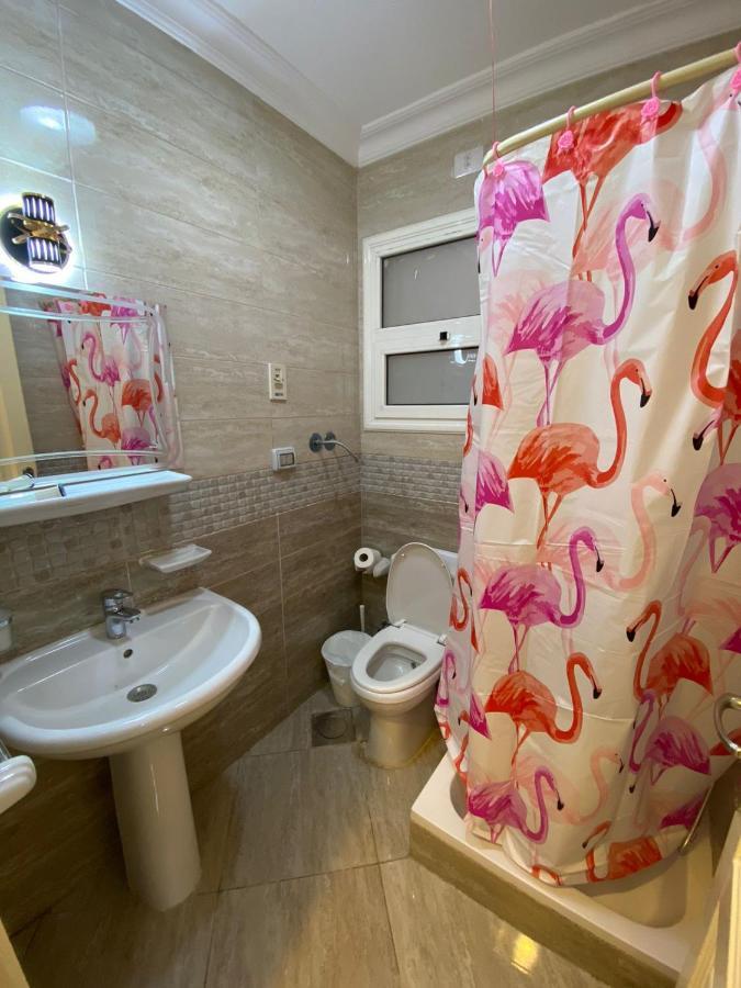 Madinaty Well-Furnished 3- Bedroom Apartment - شقة فندقيه للايجار مدينتي Madinat ash Shuruq Eksteriør bilde